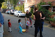 Giant Bubbles - Martin - Keston - Wren - Samantha