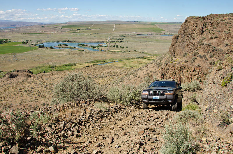 20140529-153254-P5UZF-N0468178W1199074--Saddle-Mountains--West--NW-Road-Up--Jeep-WJ.jpg