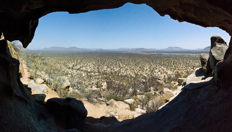  - 20120510-1059-P51ZF--Baja--Mesa-el-Carmen--Cave--Looking-Out