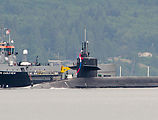 Submarine - Hansville - Crop - Red White Blue Streamers