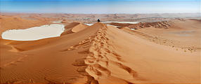 Namibia - Namib Dunes — Climbing "Big Daddy", aka "Crazy Dune" pan