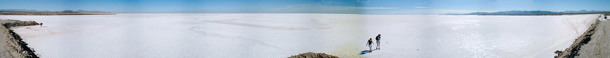 Driving North from San Felipe: Detour to see Salt Flats