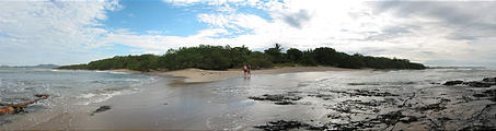 Tamarindo - Beach - Liz Laura (Jan 6, 2005 8:28 AM)