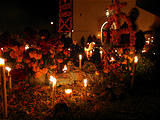 Night of the Dead - Arocutin - Cemetery (photo by Marie)