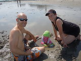 Beach - Geoff - Laura - Lyra (Photo by Dottie) Beach - Geoff - Laura - Lyra (Photo by Dottie)