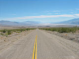 Entering Death Valley - Heading Southwest on Daylight Pass (May 28, 2006 2:13 PM)