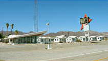 Route 66 - Amboy Site - Roys Hotel (May 29, 2006 3:24 PM)