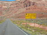 Moki Dugway - Sign (11:05 AM Oct 11, 2005)