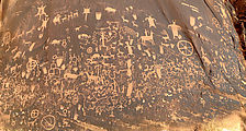 Newspaper Rock - Petroglyphs (Photo by Laura)