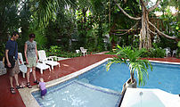 Yucatan - Cancún - Hotel - El Rey del Caribe - Pool - Mark - Laura - Lyra