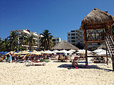 Isla Mujeres - Ixchel Beach Hotel - Beach (Photo by Laura)